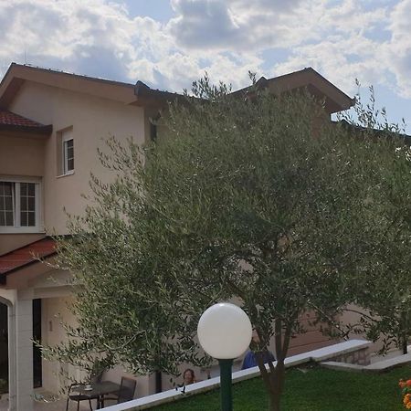 Apartments Karlo Baška Voda Kültér fotó