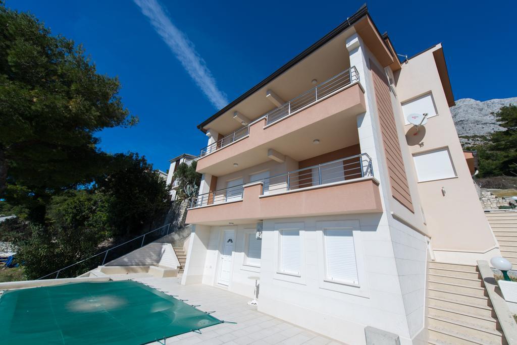 Apartments Karlo Baška Voda Kültér fotó